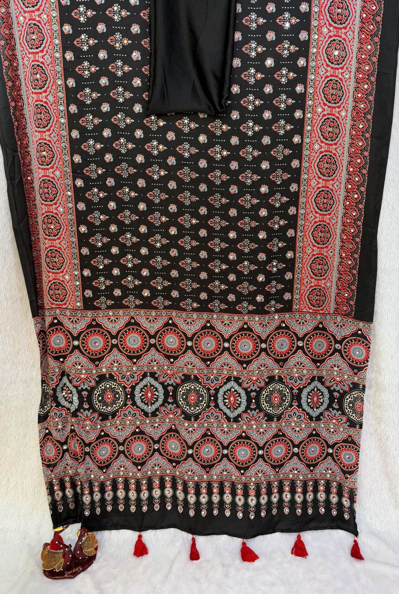 Japan Satin Ajrakh Printed Saree, view 4