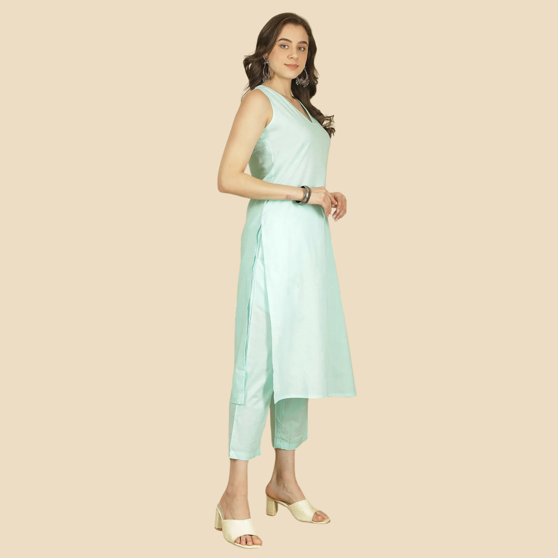25 Dyed Pure Cotton Straight Kurta Set With Dupatta, view 3