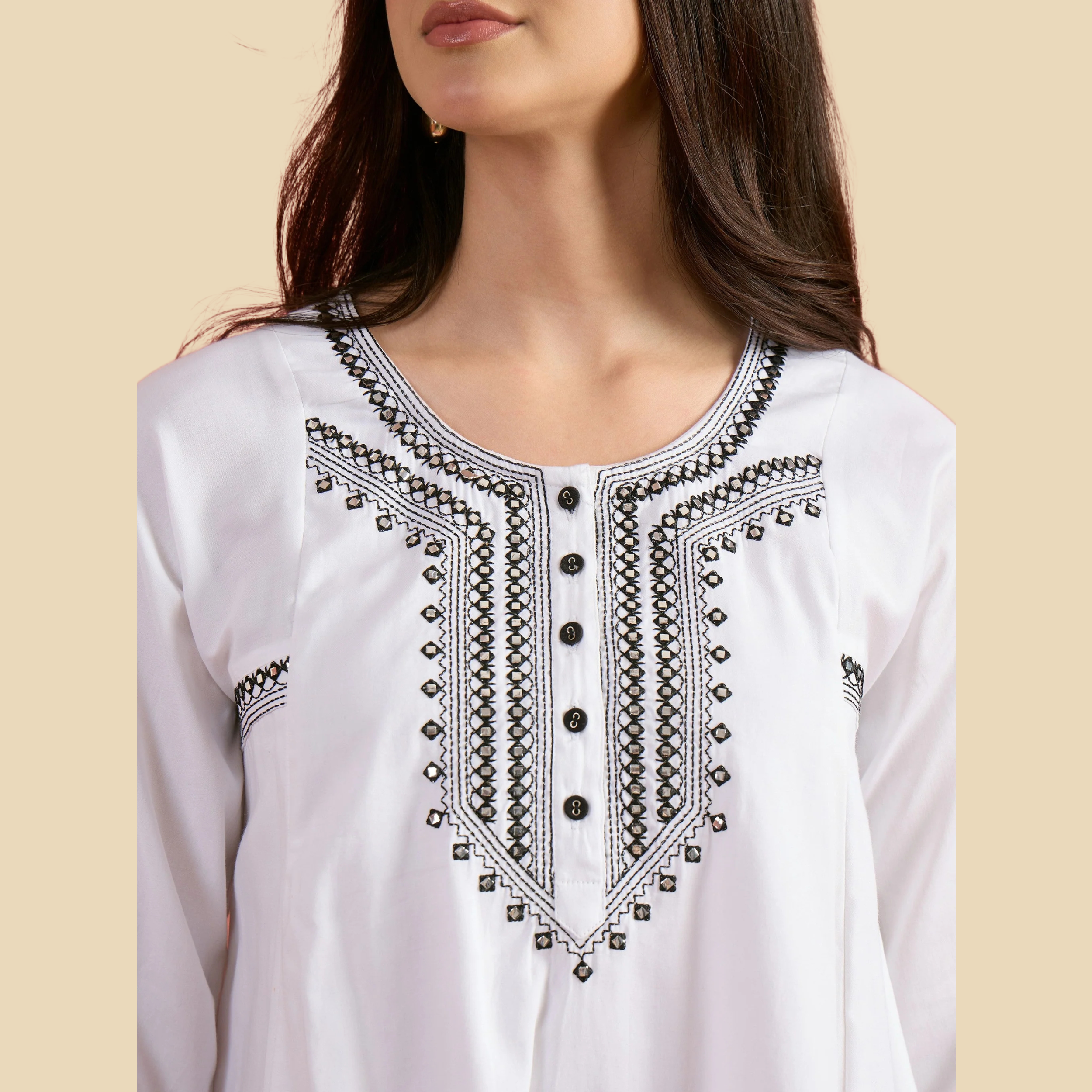 07 White Embroidered Choga Kurta With Pencil Pants, view 2